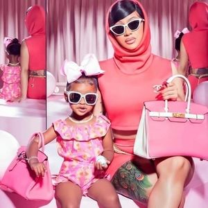 Meet your Posher, Brittney